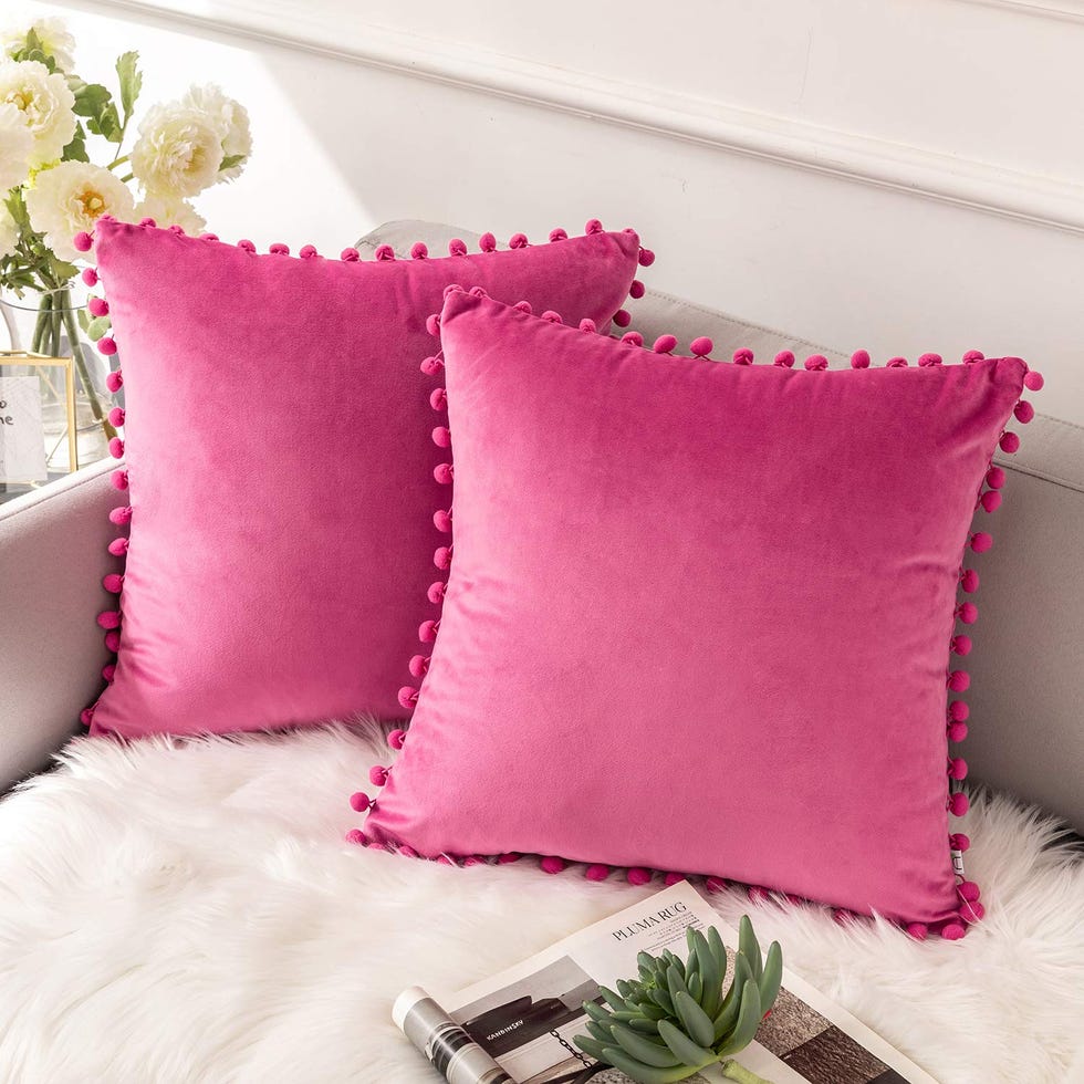 Legg putetrekk med Pom Poms