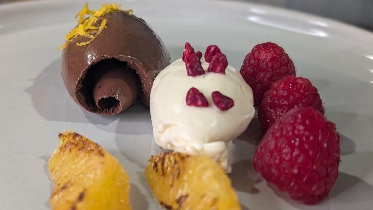 Brian McDermotts saltet sjokolade og appelsin, vaniljekrem: I dag