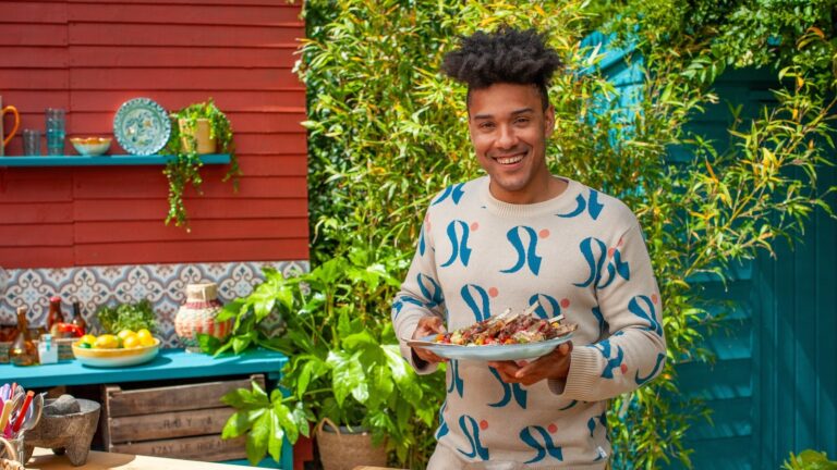Nicos grillede lammekoffert med smÃ¸rbÃ¸nnesalat