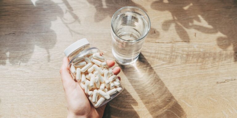 Colostrum-tilskudd: Alt du bÃ¸r vite fÃ¸r du prÃ¸ver dem