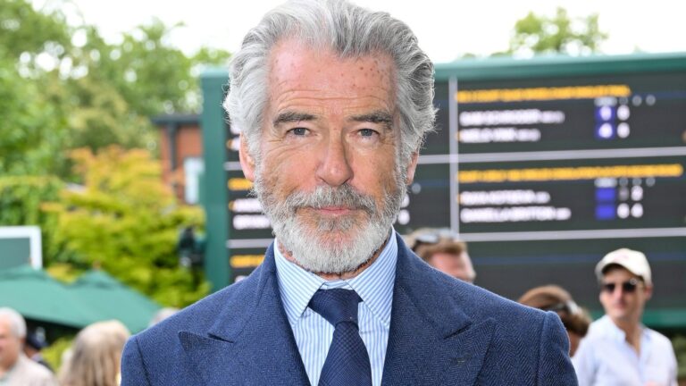 Pierce Brosnan har rollen som irsk krimsjef i Guy Ritchie-serien
