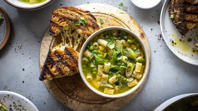 Suppesesong: 10 varmende supper Ã¥ lage denne uken