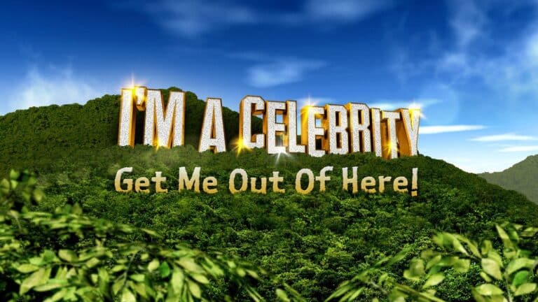 Den andre bobilen forlater jungelen på I'm A Celebrity... Get Me Out Of Here