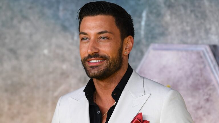 Giovanni Pernice satt for Channel 4s Celebrity Hunted