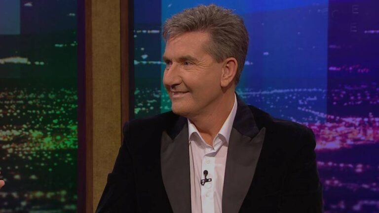 Sanger Daniel O'Donnell sier at svindlere som utgir seg for Ã¥ vÃ¦re ham pÃ¥ nettet er "sÃ¥ overbevisende"