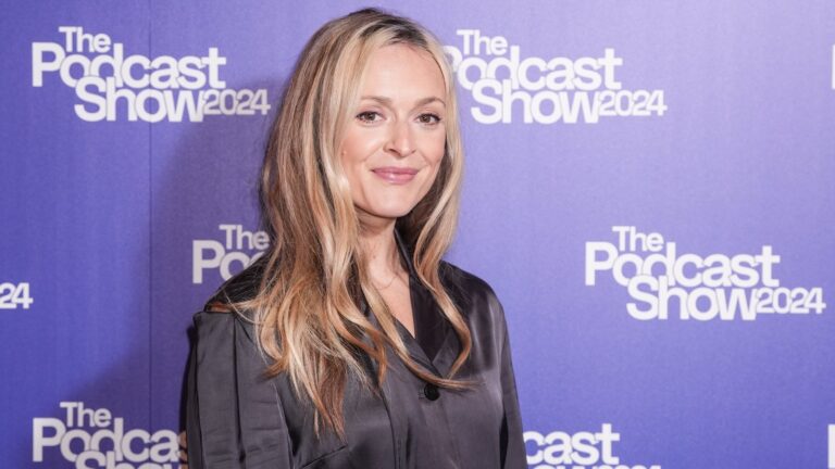 Fearne Cotton "fÃ¸ler seg takknemlig" og "heler seg godt" etter svulstoperasjon