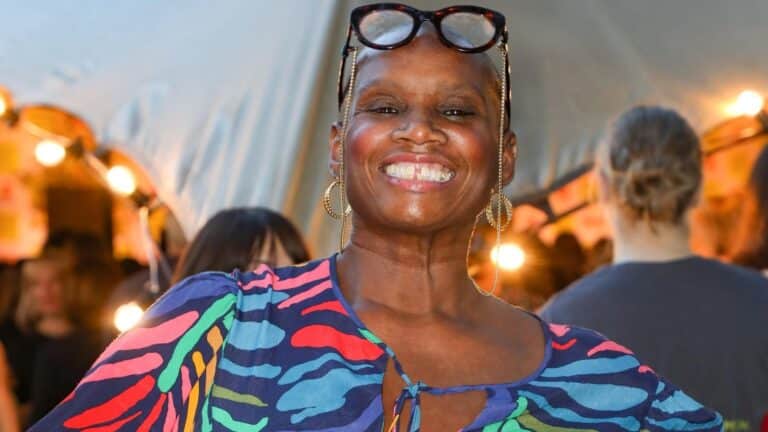 Andi Oliver ber TV-industrien om Ã¥ Â«implementere endringÂ»