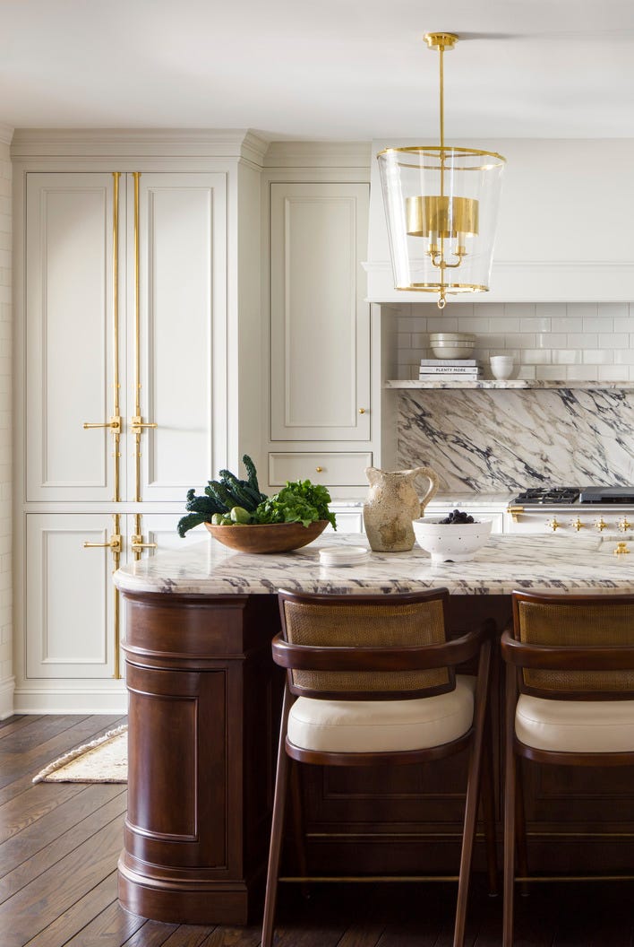 kansas city, Missouri, Tudor-hjem designet av mallory robins og elizabeth bennett fra kobel co kitchen