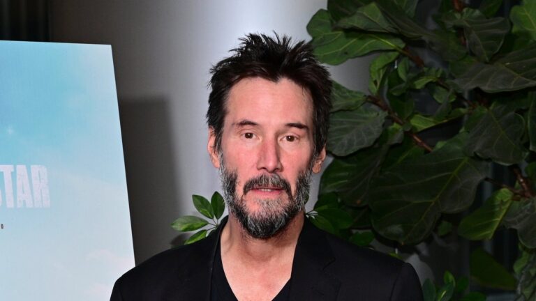 Keanu Reeves hyller 'virkelig ekstraordinÃ¦r' F1-film etter International Emmy-seier
