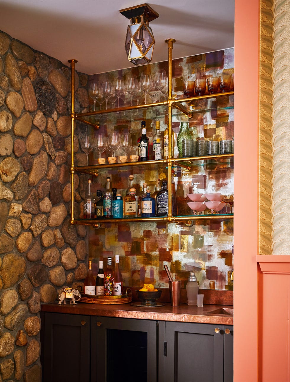 bar