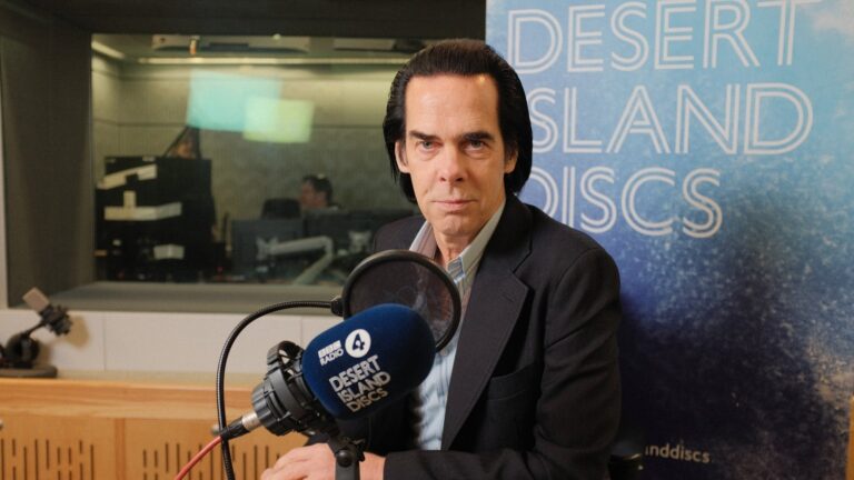 Nick Cave: Jeg gÃ¥r av med pensjon nÃ¥r jeg ikke kan gjÃ¸re knefall lenger