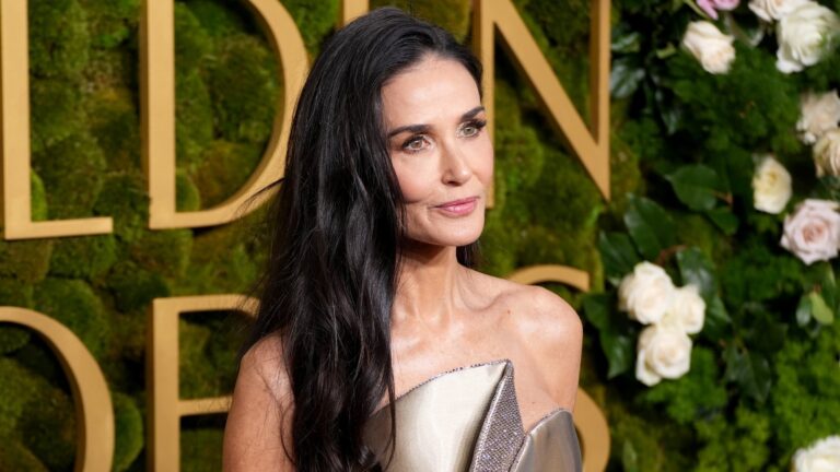 Â«ComebackÂ»-dronning Demi Moore Â«har alltid vÃ¦rt herÂ», sier The Substance-direktÃ¸ren