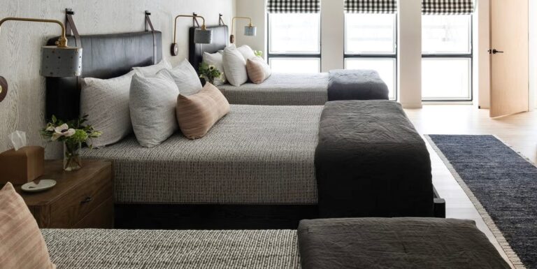 En designer ga et spesifikasjonshjem en svÃ¦rt personlig makeover
