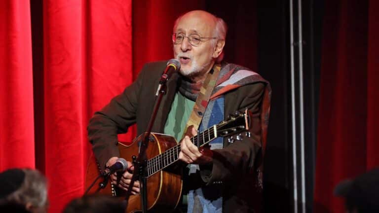 Peter Yarrow, Peter, Paul og Mary-sangeren, dÃ¸r 86 Ã¥r gammel