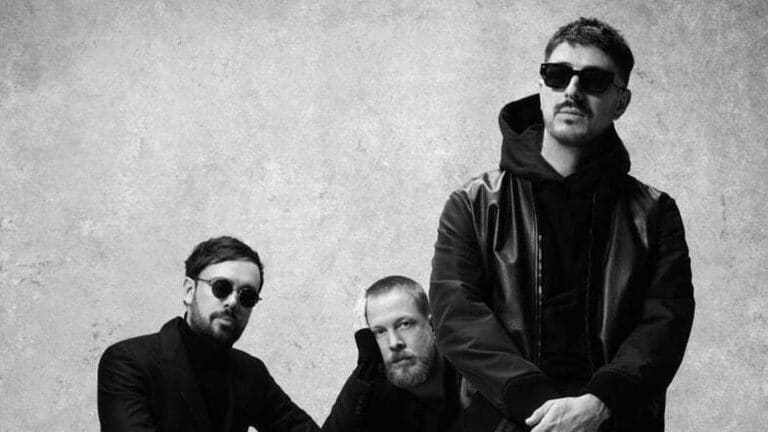 Mumford & Sons kunngjÃ¸r 'Intimate' 2025 World Tour