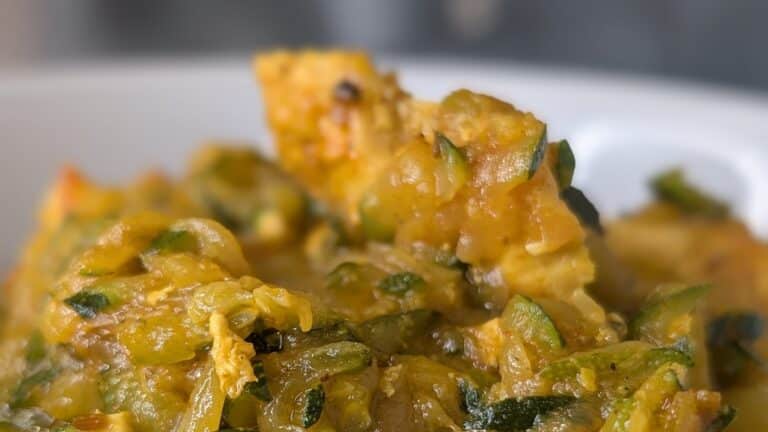 Lina Gautam's Chicken and Courgette Curry: I dag