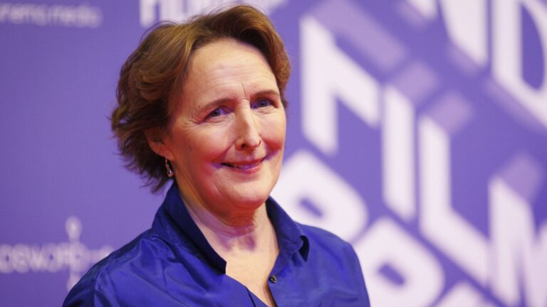 Fiona Shaw sier Sharon Horgan er 'en superkvinne'