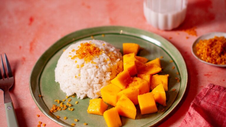 Eva Pau's Asian Kitchen: Mango and Coconut Sticky Rice Dessert