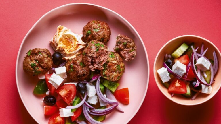 30 -dagers kosthold: velsmakende kjÃ¸ttboller med gresk salat