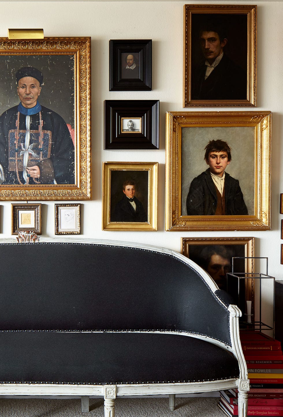 Rom, møbler, interiørdesign, stue, sofa, vegg, hus, samling, stol, bildramme, 