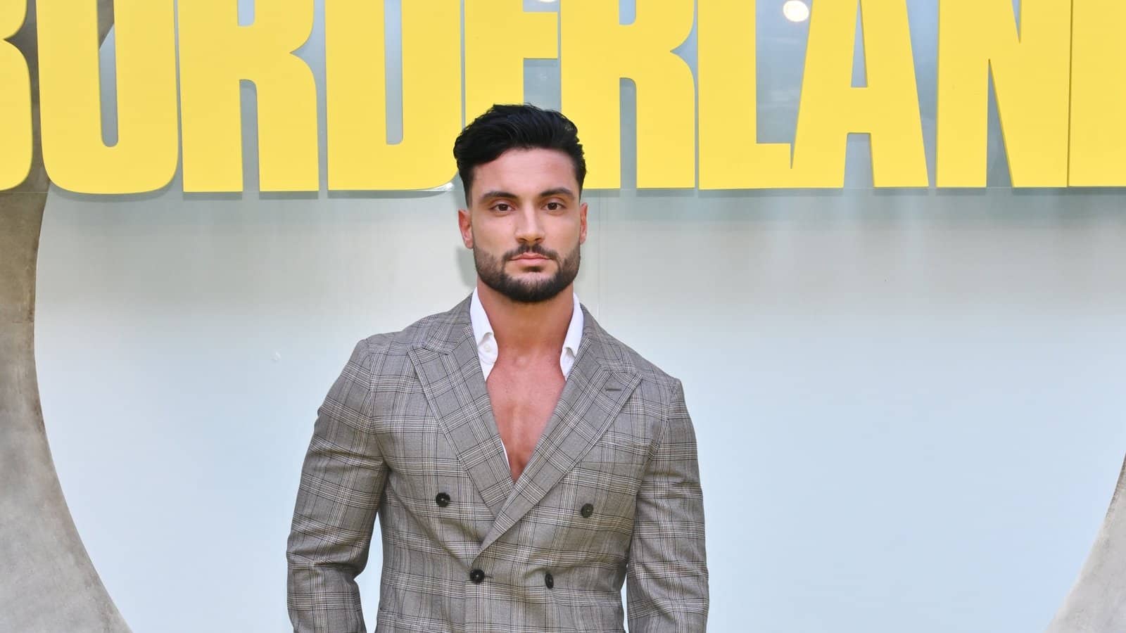 Love Island's Davide Sanklimenti: Jeg har møtt kampanje for feilinformasjon