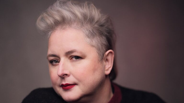SiobhÃ¡n McSweeney Ã¸nsker Ã¥ gjÃ¸re forrÃ¦derne Irland 'min egen'