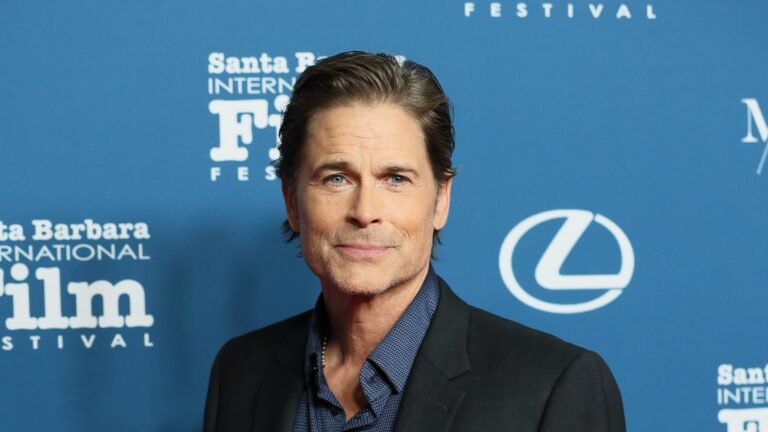 Den amerikanske skuespilleren Rob Lowe: 'Det er billigere Ã¥ bringe hundre mennesker til Irland'
