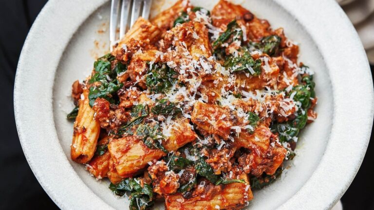 Dr Rupy Aujlas hÃ¸ye protein Rigatoni-oppskrift