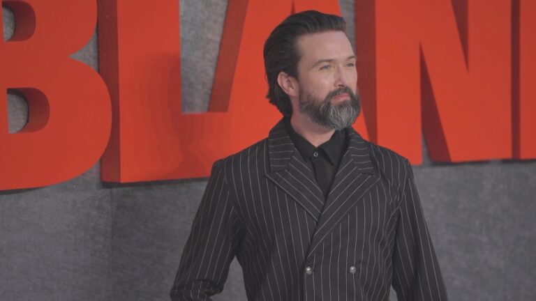 Emmett J Scanlan: Fantastisk Ã¥ gÃ¥ tÃ¥ til tÃ¥ med skuespillergiganter i Mobland