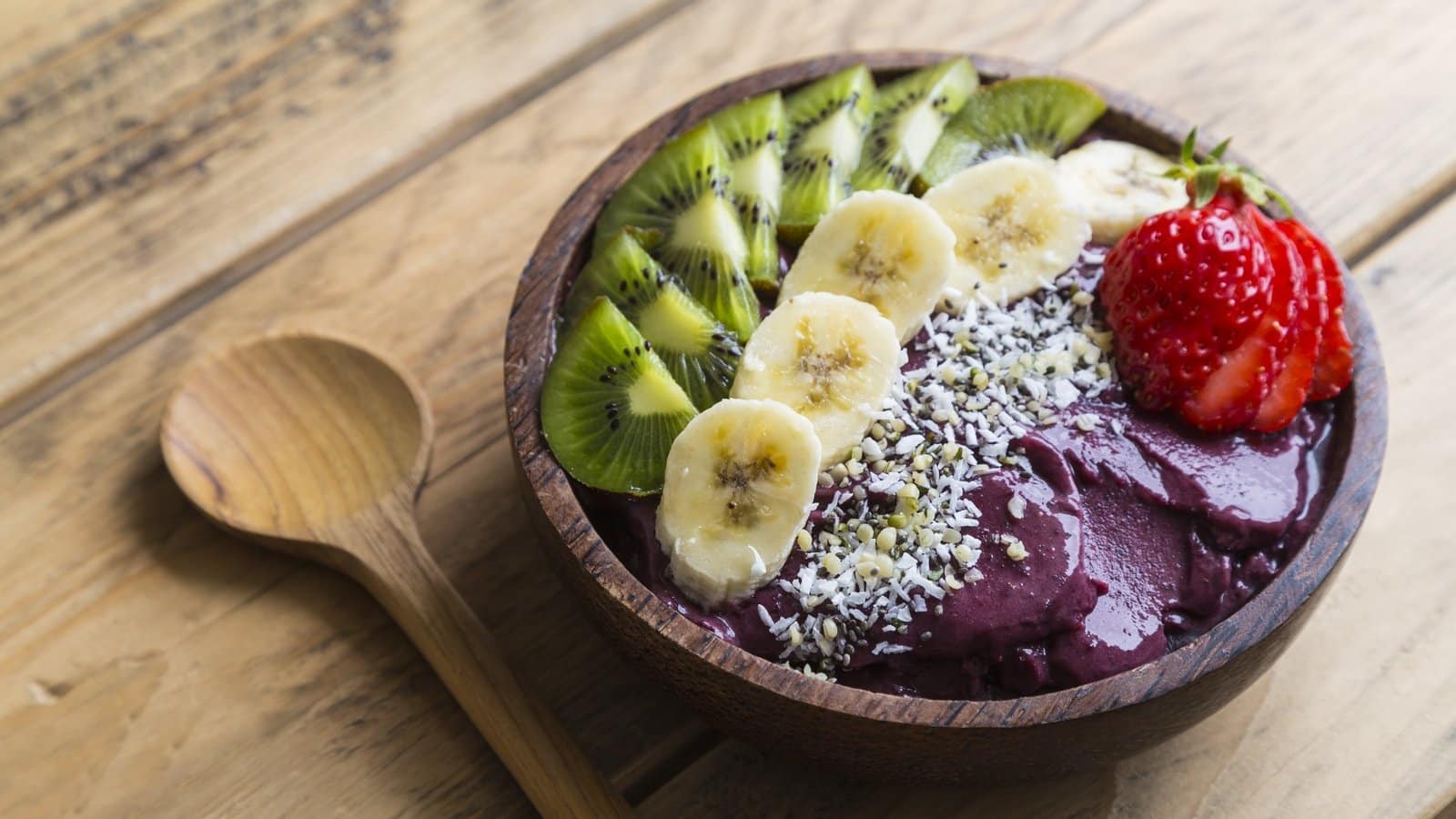 Hva er Açaí og hvorfor er det plutselig overalt?