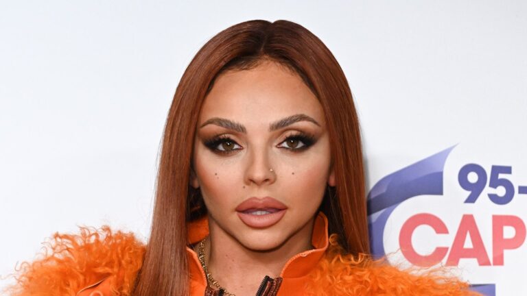 Jesy Nelson som gjennomgÃ¥r prosedyre for Ã¥ gi tvillingene sine 'beste sjanse til Ã¥ overleve'