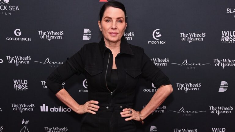Skuespillerinnen Sadie Frost 'falt fra hverandre' da barna hennes flyktet fra reiret
