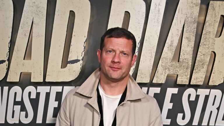 Dermot O'Leary sier at X Factor ville bli "gjort annerledes" i dag