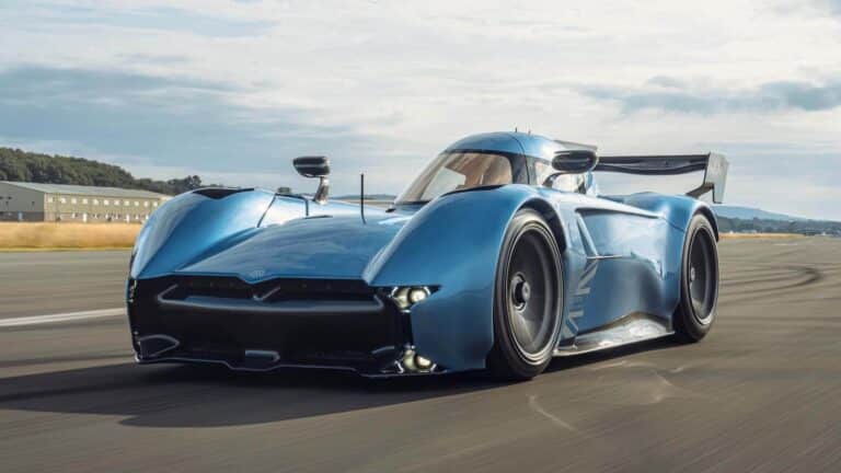 Top Gear Driver Stig Breaks 'Untouchable' 20 Ã¥r gamle merittliste