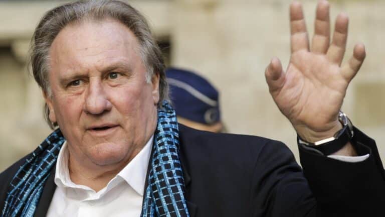 Ã… bryte den franske skuespilleren Depardieu fant skyldig i seksuelle overgrep mot to kvinner