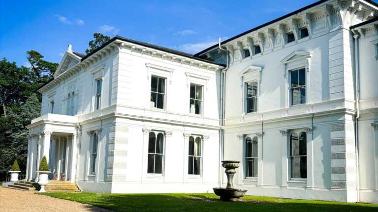 Fra UL til UCD er disse college -restaurantene Ã¥pne for publikum