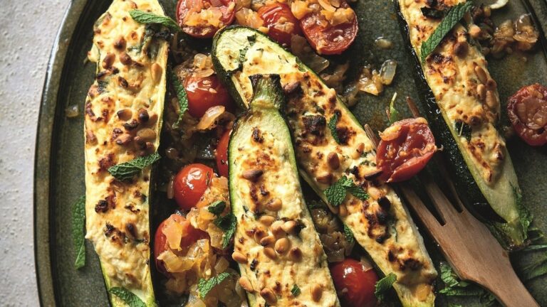 Fylte courgetter med ricotta og mynte