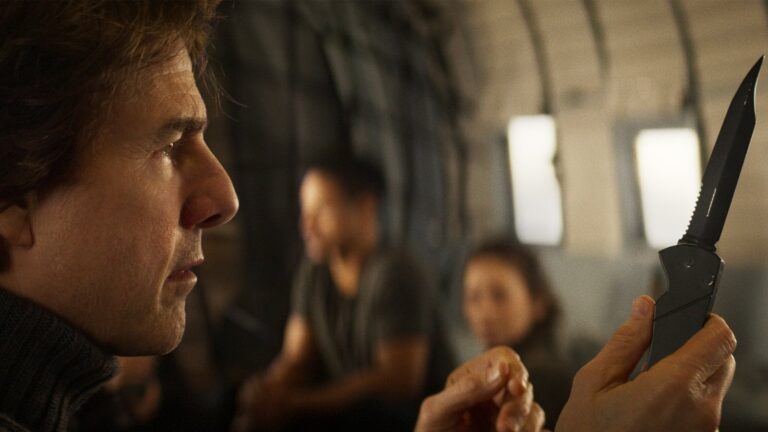 Tom Cruise jakter alle misjonsstykkene i den endelige regningen