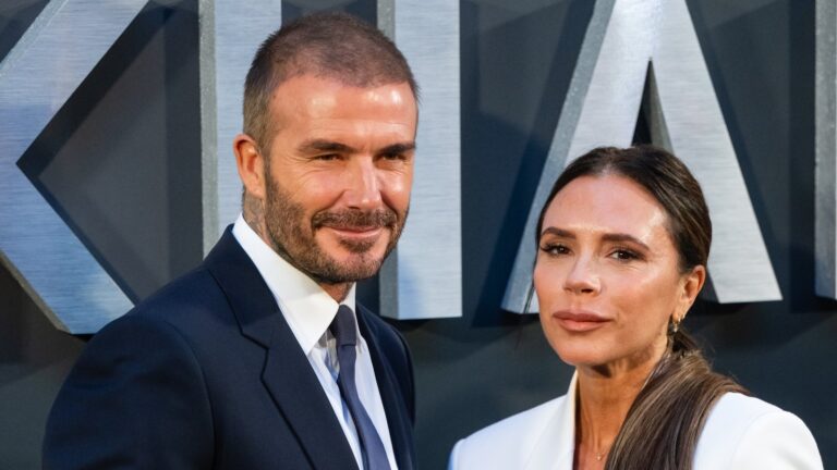 Victoria Beckham 'kunne ikke vÃ¦re stolt' av Knight Hubby