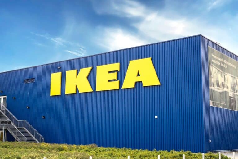 Si farvel til sovesofaen, Ikea har nettopp lansert lÃ¸sningen som vil forvandle smÃ¥ rom.