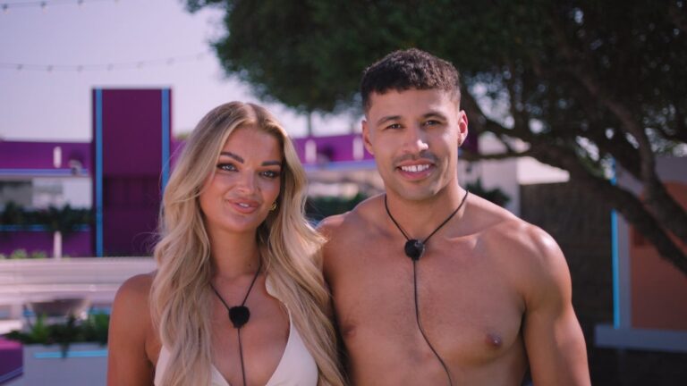 Love Islands irske deltaker fanget opp i koblingsvridning