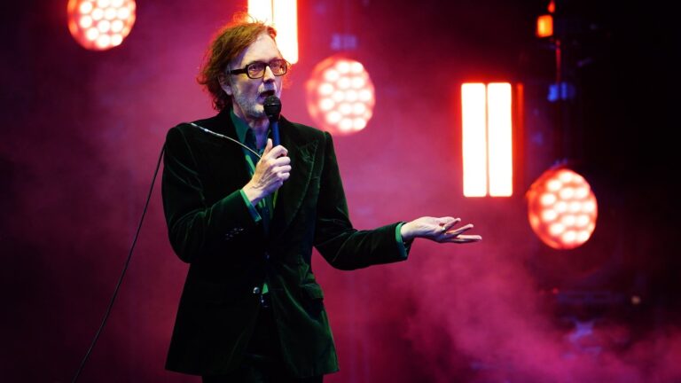 Pulps Jarvis Cocker sier at forfatterens blokkering 'fÃ¸rte bandet til Ã¥ slipe til stopp'