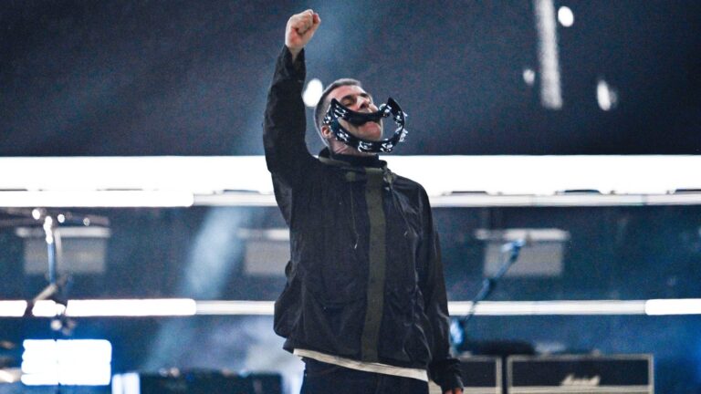 Oasis: Den fulle settlisten fra deres fÃ¸rste show pÃ¥ 16 Ã¥r