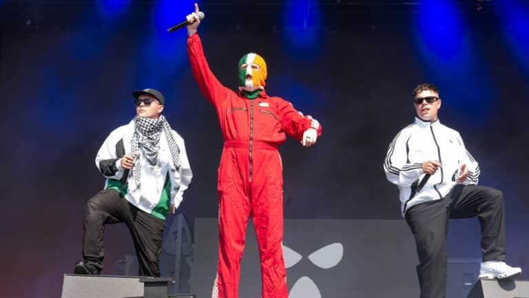 'Ingen ytterligere handling' over Knecaps Glastonbury -sett
