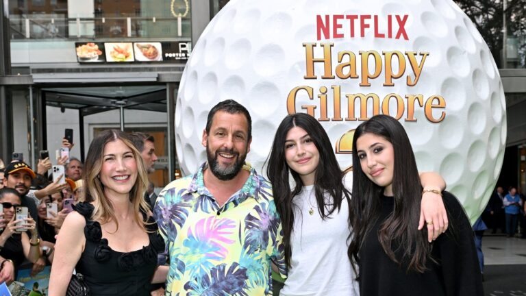 Det er en familieforhold for Sandler i Happy Gilmore 2