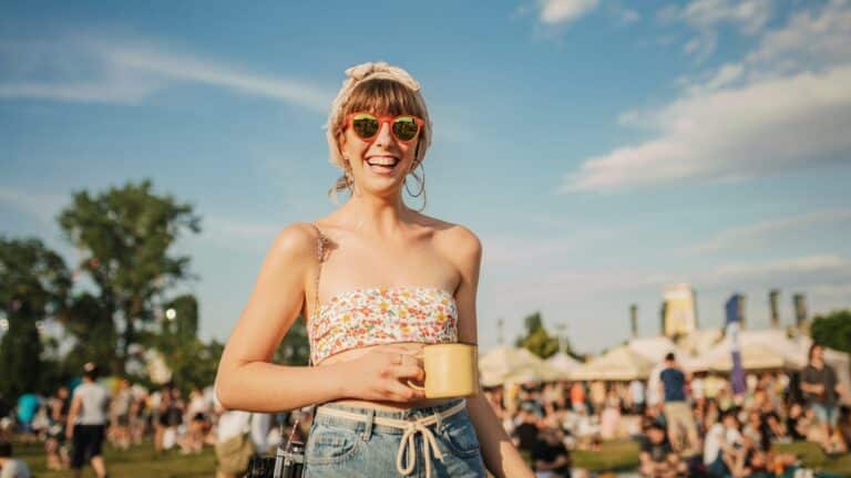 Din essensielle (og bÃ¦rekraftige) guide til Ã¥ preppe for en festival