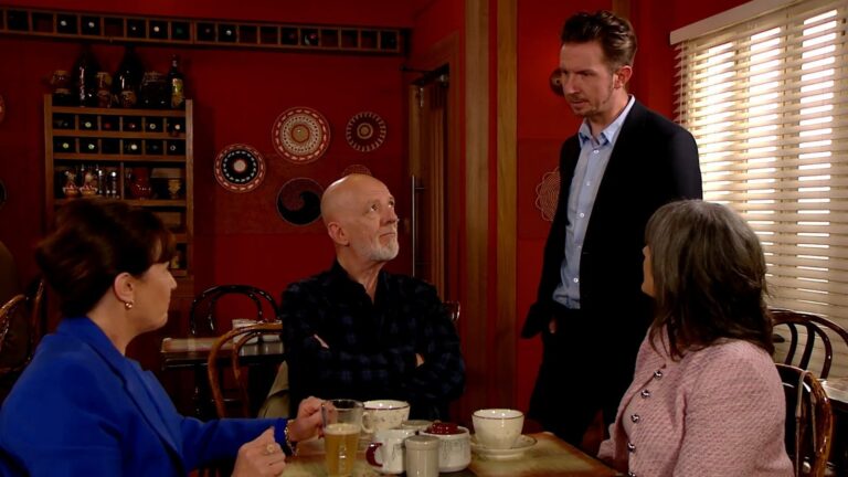 Fair City pÃ¥ tirsdag: 'Du stjal nÃ¸klene mine!'
