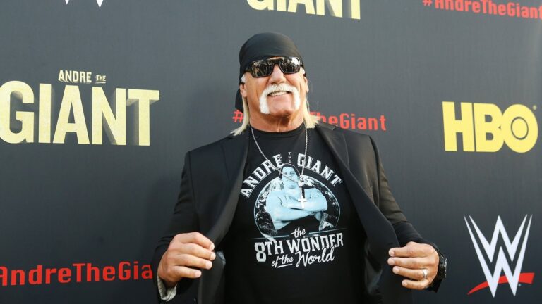 Pro Wrestling -stjernen Hulk Hogan dÃ¸r i alderen 71