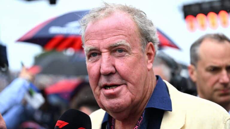 Jeremy Clarkson 'ikke liker jordbruk denne uken' etter at Bovine TB ble funnet pÃ¥ gÃ¥rden
