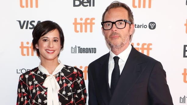 Regissører Lisa Barros D'As og Glenn Leyburn deltar på premieren på vanlig kjærlighet under Toronto International Film Festival 2019 på Winter Garden Theatre 9. september 2019 i Toronto